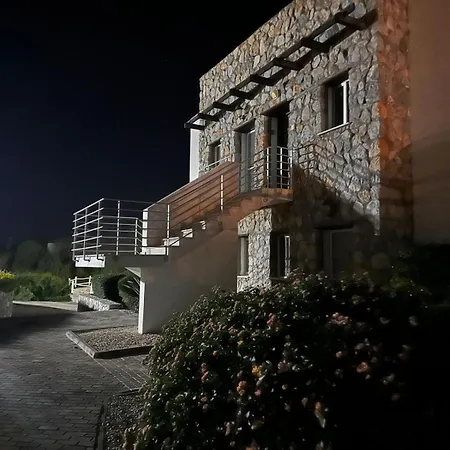 Palm Bay Esentepe With Sea View * Kalogrea