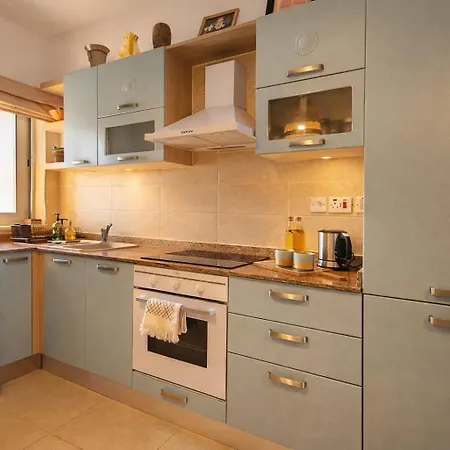 شقة Palm Bay Esentepe With Sea View Kalogrea